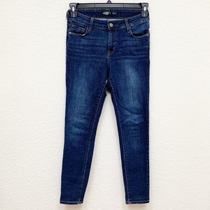 Old navy rockstar high waisted skinny jeans